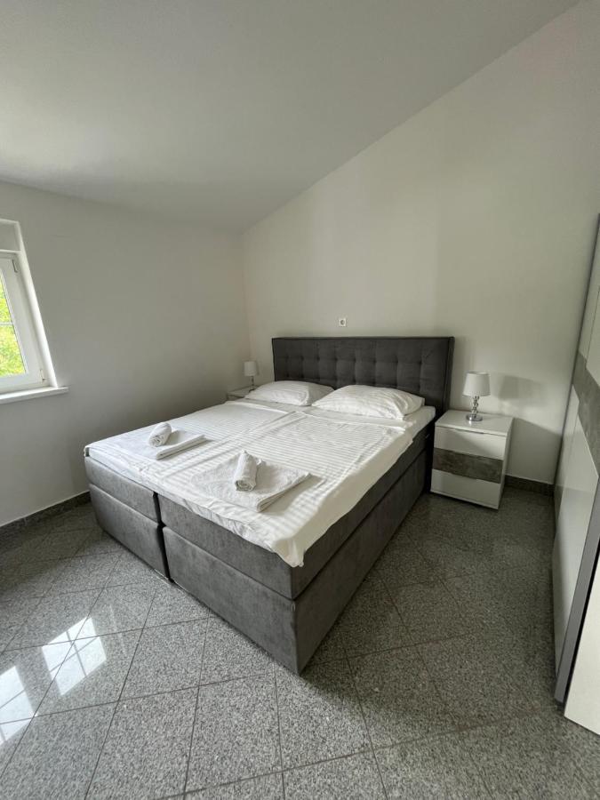 Apartments Adria Crikvenica Exterior photo