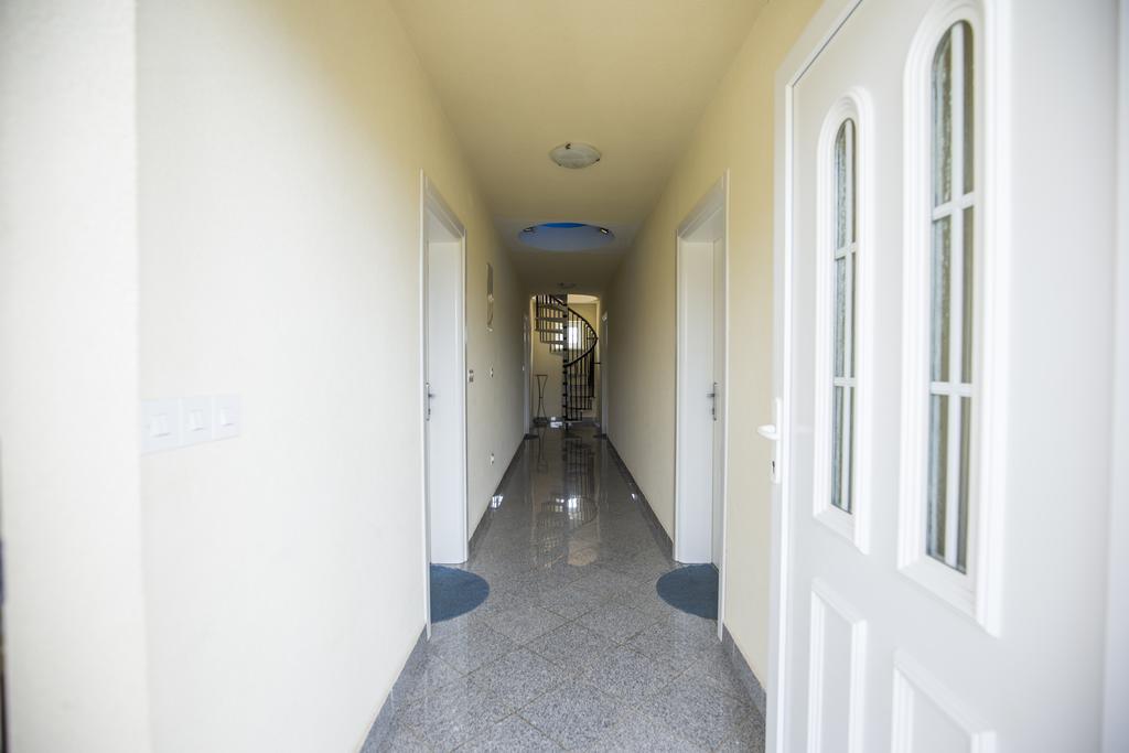 Apartments Adria Crikvenica Exterior photo